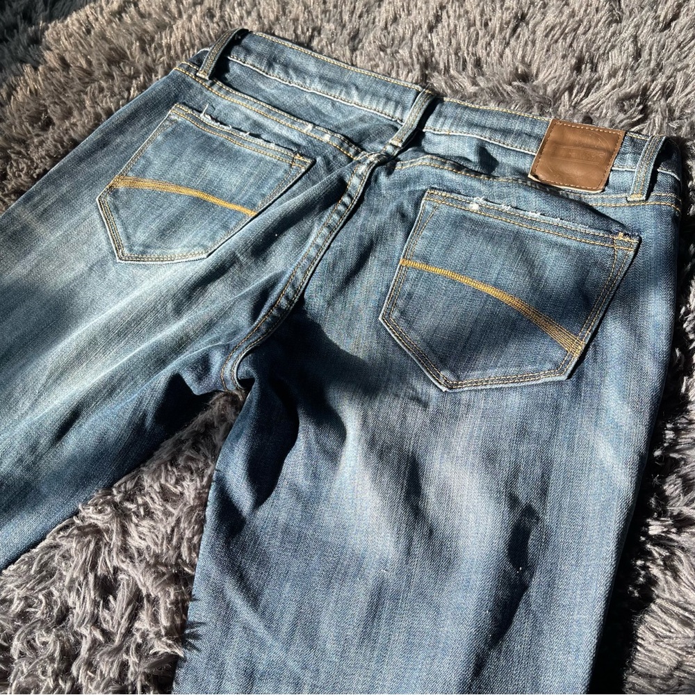 DRIFTWOOD Classic Blue Embroidered Jeans with Distressed Detailing USA Denim Y2K - Picture 8 of 10